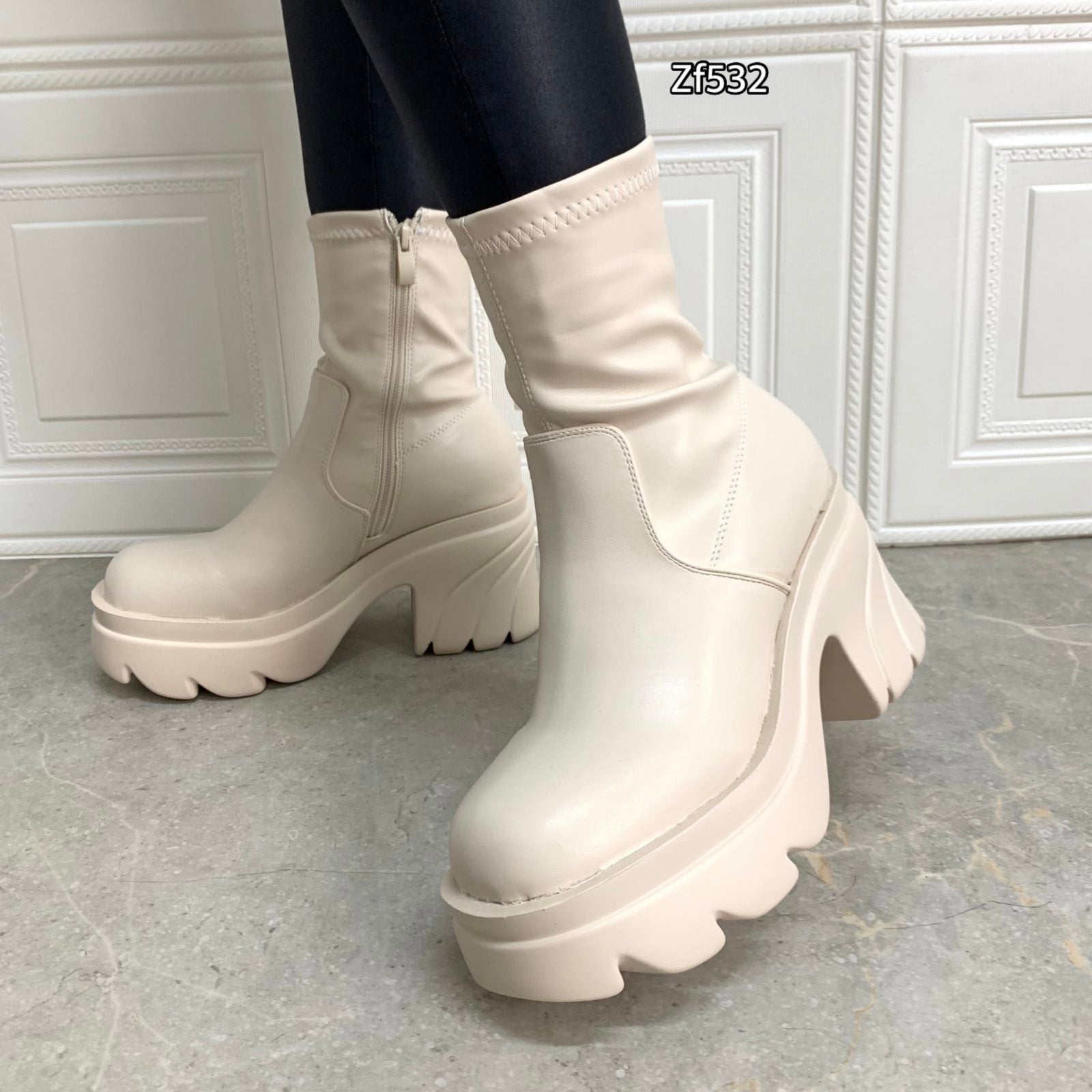 Botin beige tacon 9cm Y2017 C24
